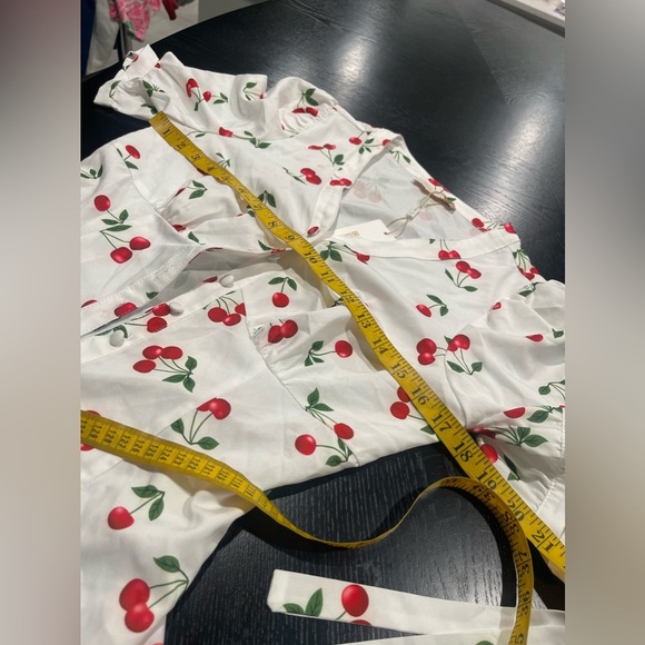 NWT BELLE POQUE retro cherries blouse top shirt with puff sleeves & bow accent S - Picture 4 of 7